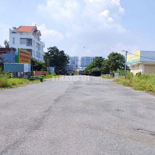 Bán lô đất giá siêu tốt DA Sở văn hoá thông tin, đường Liên Phường, Q9