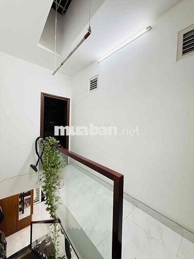 GẦN NGUYỄN VĂN LƯỢNG – 2 TẦNG - BTCT - 2PN – 3WC - SỔ HỒNG CHÍNH CHỦ