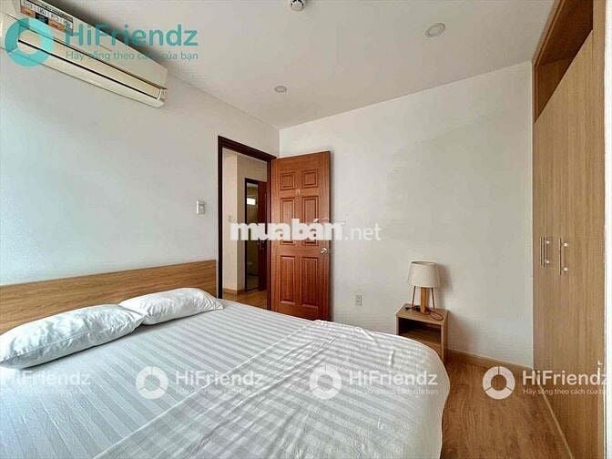 Căn hộ 1 phòng ngủ có ban công cửa sổ ngay gần công viên Bình Phú
