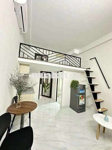 CCMN 25m2 Full nội thất. Ban công thoáng tại Lê Văn lương