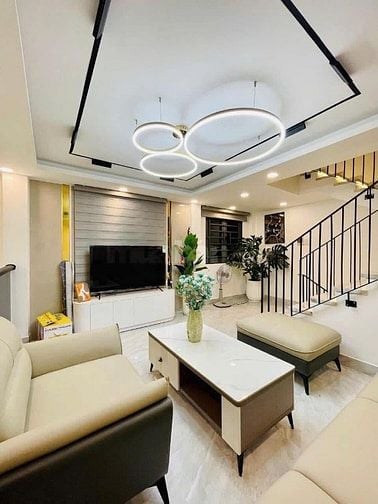 [ 63m2 - 4,260 TỶ ] Nhà bán gấp ngay Thành Thái, Q.10 hẻm oto lớn 