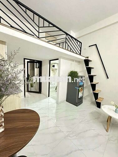 CCMN 25m2 Full nội thất. Ban công thoáng tại Lê Văn lương