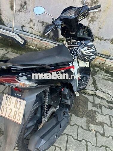 Gia đình bán xe Honda Air Blade đang sử dụng