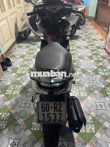 Bán airblade máy rất êm, giấy tờ đầy đủ