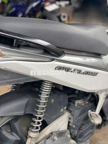 Xe máy Honda Air Blade 2011 màu trắng