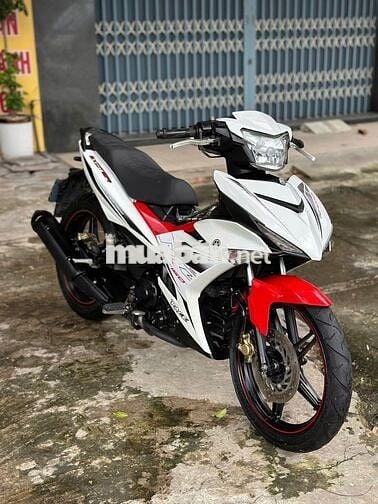 Xe máy Yamaha Exciter 150 đời 2016 máy móc êm ru