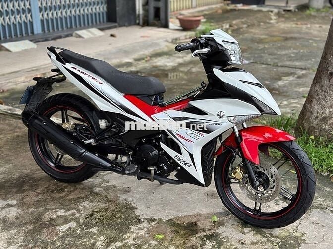 Xe máy Yamaha Exciter 150 đời 2016 máy móc êm ru