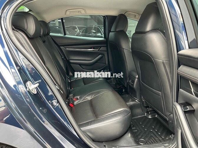 Mazda 3 2022 1.5L Luxury - 26000 km 1 Chủ Từ Đầu