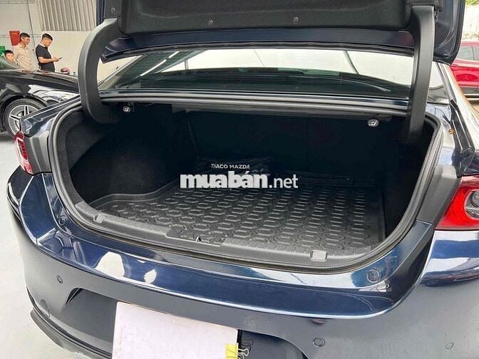 Mazda 3 2022 1.5L Luxury - 26000 km 1 Chủ Từ Đầu