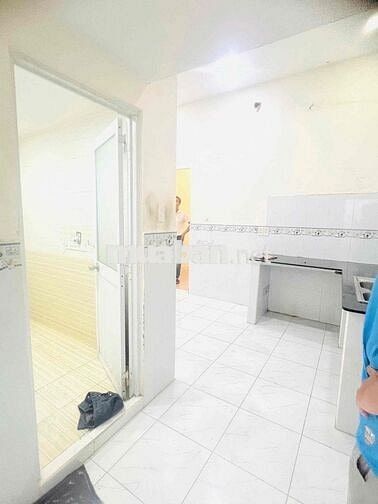 🏠 Cho thuê nhà hẻm ô tô Phạm Hùng, P4, Quận 8 – thông ra Cao Lỗ