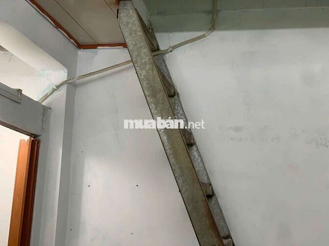 Phòng trọ 2wc,2pn 4,9tr giờ tự do p3q8 cầu chữ Y đi Q5,Q1 chỉ 3-5ph
