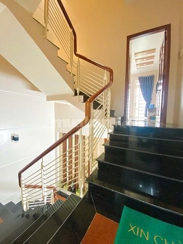 ⭐️Nhà 4 Lầu DT:4x15,5m đẹp Cao cấp hẻm xe hơi 5m Quang Trung, P8.