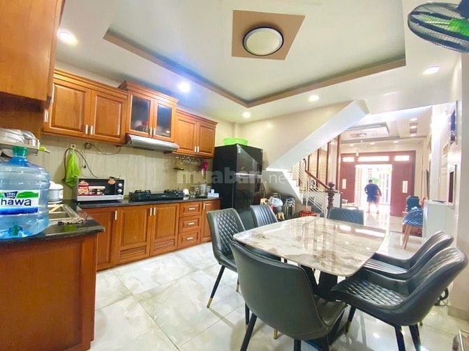 ⭐️Nhà 4 Lầu DT:4x15,5m đẹp Cao cấp hẻm xe hơi 5m Quang Trung, P8.