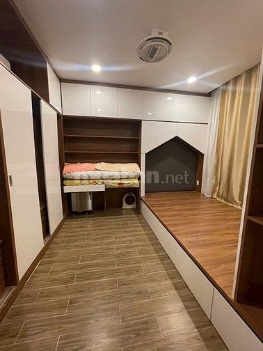 NHÀ MỚI 4Tầng MTKD khu ẪM THỰC NGUYỄN SƠN 