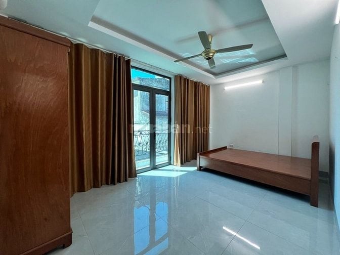 TRUNG TÂM CẦU GIẤY, ĐƯỜNG XUÂN THỦY: NHÀ ĐẸP Ở LUÔN, 20M RA ÔTÔ 