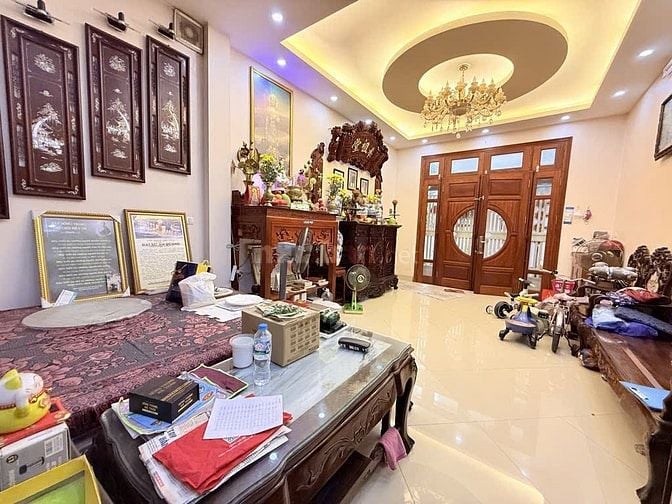 BÁN NHÀ NGỌC KHÁNH - GIẢNG VÕ - NHÀ ĐẸP DÂN XÂY - 42M2X5T - 9.85 TỶ
