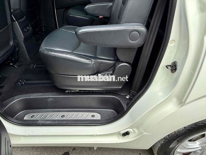 Ssangyong Stavic 2.0 AT Hàn Quốc  2017 - 54000 km