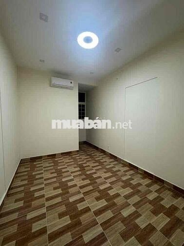NHÀ NGUYÊN CĂN MỚI XÂY TRUNG TÂM PHÚ NHUẬN