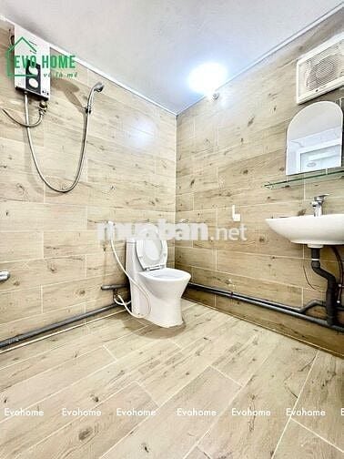 NGAY LOTTE PHÒNG BAN CÔNG MỚI XÂY Q7