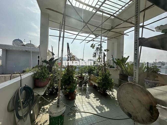 SIÊU PHẨM NHÀ ĐẸP SÁT CẦU NHỊ THIÊN ĐƯỜNG Q8 GIÁ CHỈ 5,1TY TL