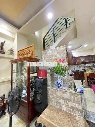 SIÊU PHẨM NHÀ ĐẸP SÁT CẦU NHỊ THIÊN ĐƯỜNG Q8 GIÁ CHỈ 5,1TY TL