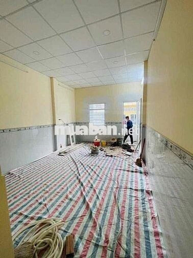 cho thuê nhà mới, phú thọ hoà, thích hợp ở, kho vải, cắt may