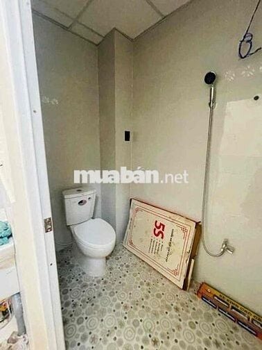 cho thuê nhà mới, phú thọ hoà, thích hợp ở, kho vải, cắt may