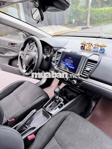 Honda City 2023 1.5 i-VTEC - 70000 km