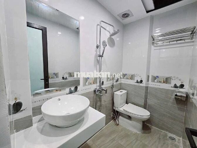 QUAN NHÂN nhà mới 36mx5– LÔ GÓC 2 THOÁNG,chỉ 7 đồng bay nhanh luôn
