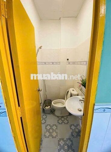 🔥1/ LÊ TRỌNG TẤN-NHÀ ĐẸP 2 TẤM 32M-NGAY ĐẠI HỌC CNTP,GẦN TRƯỜNG CHINH