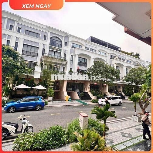 Cho thuê Tầng Trệt 7x19m - Setup Văn Phòng Or Showroom - Vạn Phúc City