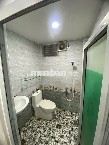 Nhà cho thuê đường Đông Bắc-gần CV phần mềm Quang Trung , giáp Gò Vấp