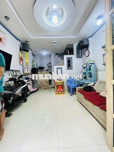 Nhà 2 sẹc hẻm 24m2, 2 phòng ngủ, đường Điện Biên Phủ, Q. Bình Thạnh