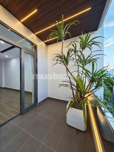 CHỦ NGỘP BÁN GẤP NHÀ LÊ VĂN SỸ - QUẬN 3 GIÁ 3 TỶ 850 GẦN CV NHIÊU LỘC 