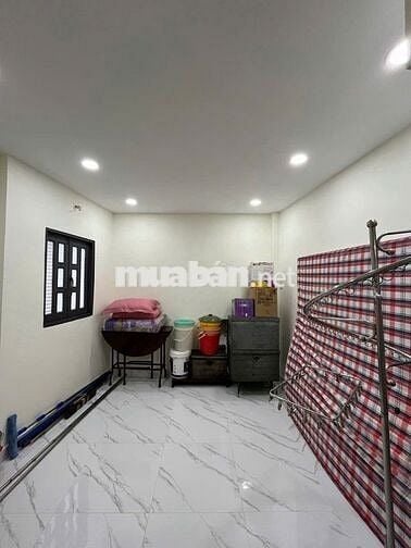🔥 Nhà 3 Tầng Nguyễn Duy Dương Q10 – 22m², Sổ Riêng, Giá Chỉ 3.5 Tỷ!
