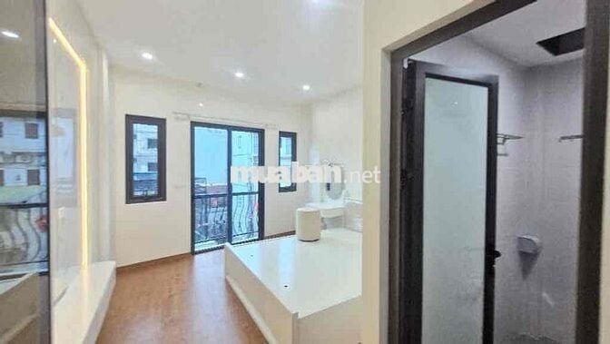 7 TẦNG THANG MÁY - OTO ĐỖ CỔNG - NHÀ ĐẸP FULL NỘI THẤT - NHỔN