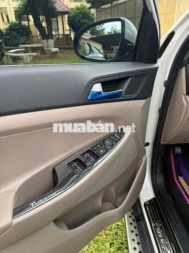 Hyundai Tucson 2021 2.0L Tiêu chuẩn - 30000 km