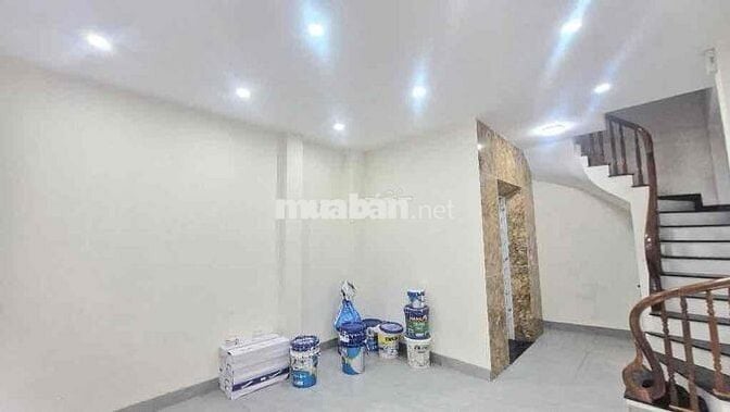 7 TẦNG THANG MÁY - OTO ĐỖ CỔNG - NHÀ ĐẸP FULL NỘI THẤT - NHỔN