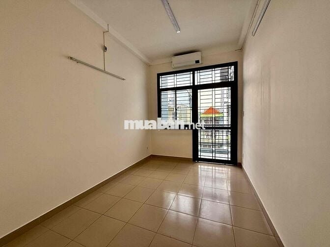 Cho Thuê Nhà Nguyên Căn 1trệt 3Lầu 7PN 5Wc Kinh Doanh Spa ,Vp, Nhà Ở