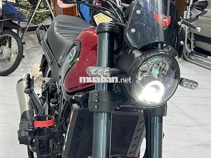leoncino 500