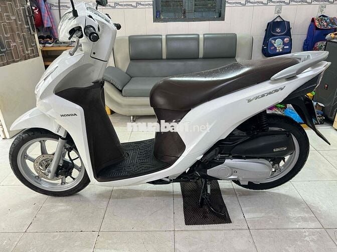 Bán vison 2017bstp xe đẹp máy zin êm(trùm mền)9chủ