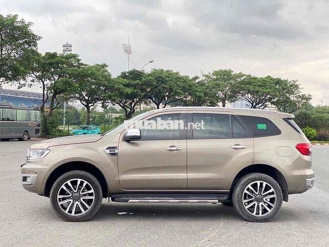 Ford Everest 2020 Titanium 2.0L AT 4x2 - 97000 km