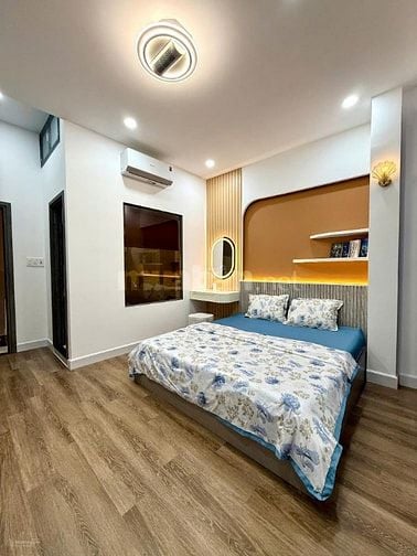 Bán nhà hẻm xe hơi 315/6 Lê Văn Sỹ Quận 3 (3 lầu) giá 15.7 tỷ