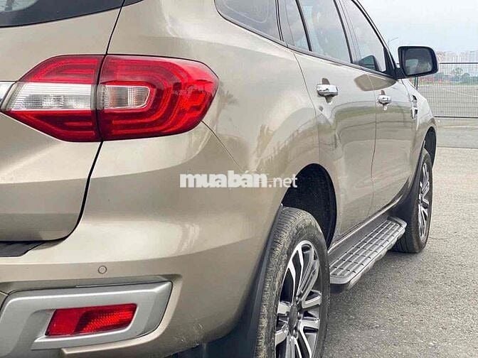 Ford Everest 2020 Titanium 2.0L AT 4x2 - 97000 km