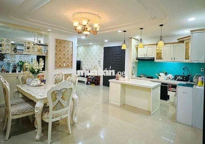 Chính Chủ Bán Gấp PenHouse HKTG 145m2, SHR