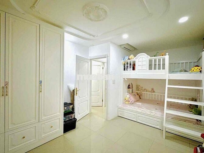 Chính Chủ Bán Gấp PenHouse HKTG 145m2, SHR