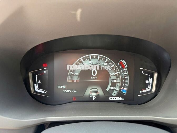 Mitsubishi Xpander Cross 2023 Cam - Odo 22.200km