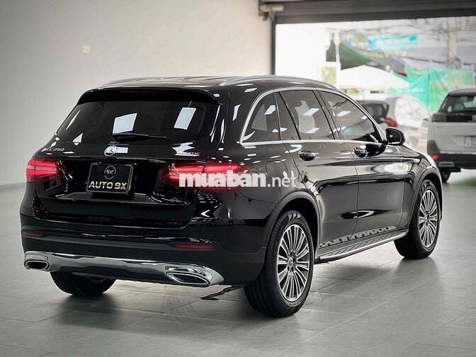 🧨Mercedes-Benz GLC250 4 Matic - Xe trùm mền 7 năm🧨