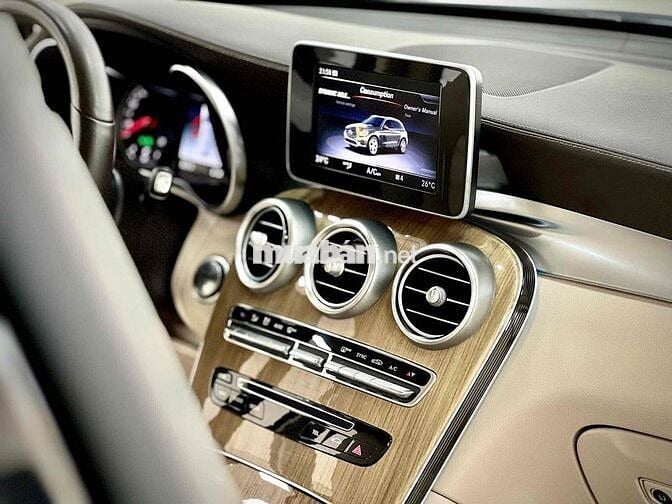 🧨Mercedes-Benz GLC250 4 Matic - Xe trùm mền 7 năm🧨