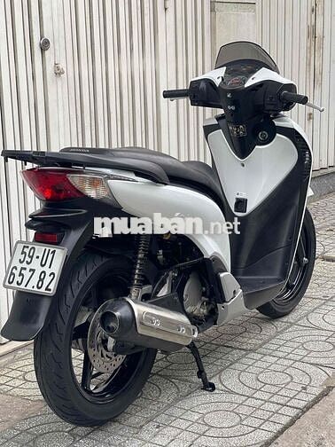 SH 150 Ý hàng 3 cục Trắng đen sporty chính chủ
